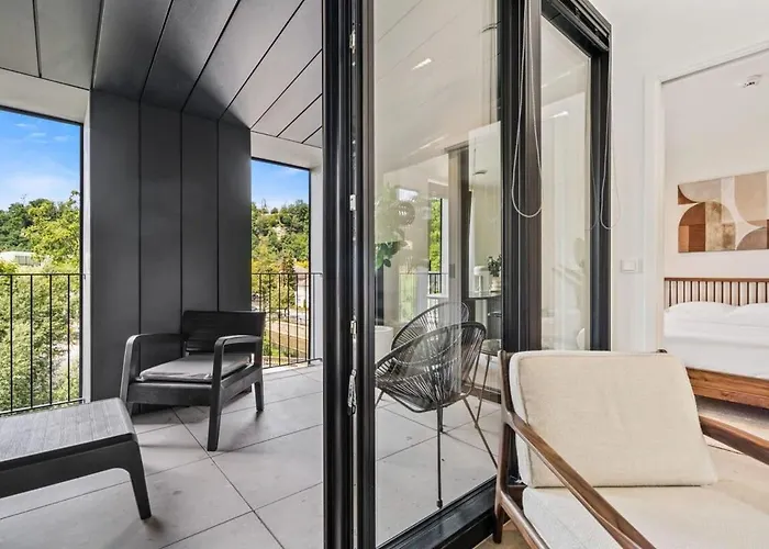 Luxurious 2br With Balcony In Λουξεμβούργο