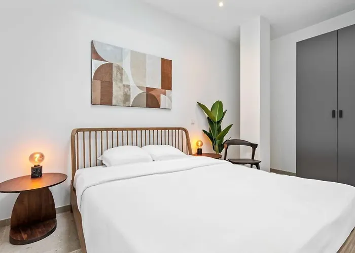 Luxurious 2br With Balcony In Διαμέρισμα Λουξεμβούργο