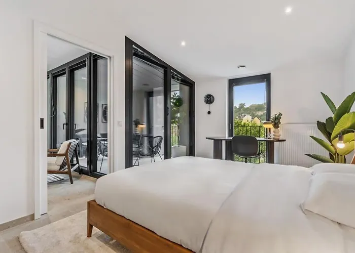 Luxurious 2br With Balcony In דירה לוקסמבורג