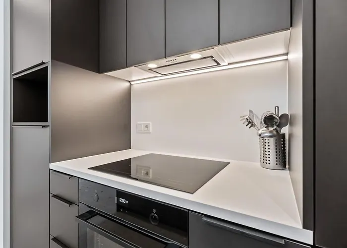 Luxurious 2br With Balcony In לוקסמבורג